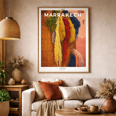 Affiches minimalistes vs affiches colorées : comment choisir pour sa décoration murale ?